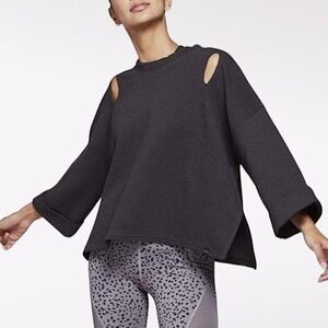 Varley Jenny Ribbed Cut Out Boxy Fit Sweatshirt in Navy Size XS